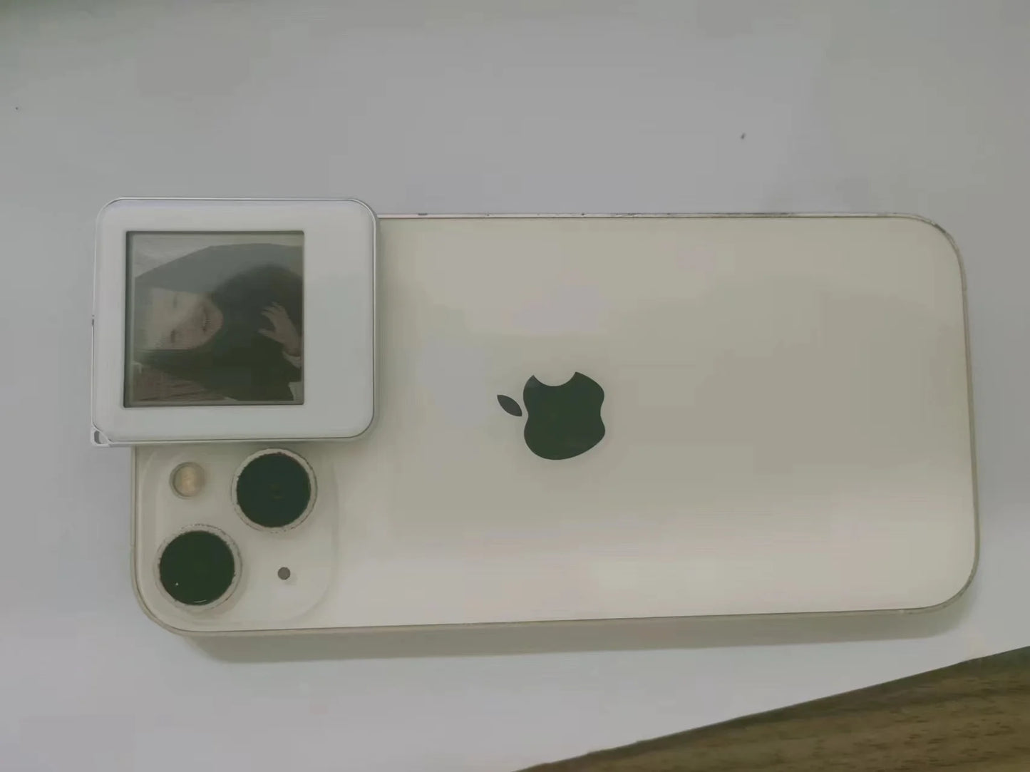 llavero digital con nfc para imagenes editables